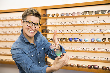 Image showing woman in a eyewear store