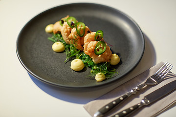 Image showing close up of prawn salad with jalapeno and wakame