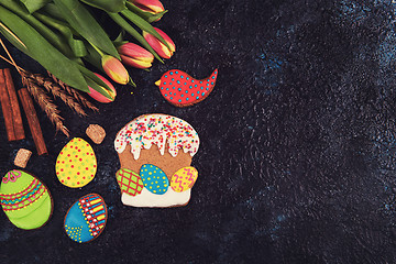 Image showing Tulips and gingerbread cookies