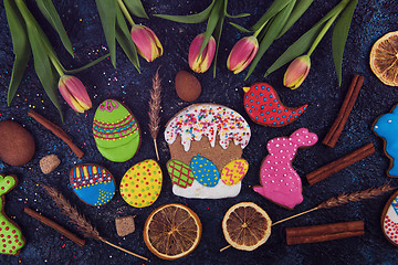 Image showing Tulips and gingerbread cookies