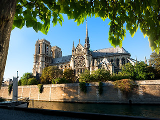 Image showing Famous Notre Dame