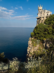 Image showing Swallow's Nest Castle Surrounding Sideview