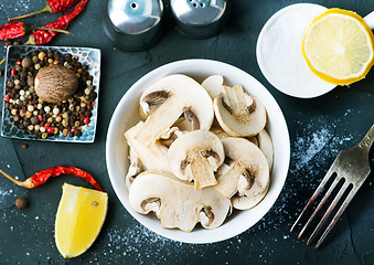 Image showing raw mushroom