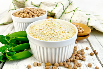 Image showing Flour chickpeas in white bowl on light board