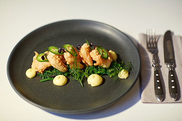 Image showing close up of prawn salad with jalapeno and wakame