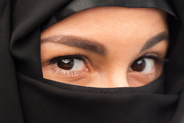 Image showing  close up of muslim woman in hijab 