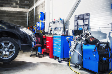 Image showing Garage, workshop on repair and maintenance of vehicles