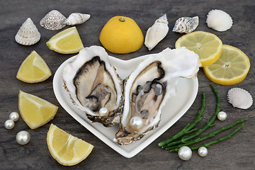 Image showing Oysters with Pearls