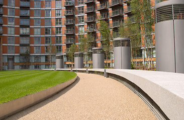 Image showing New tenement building at Canary Wharf, London