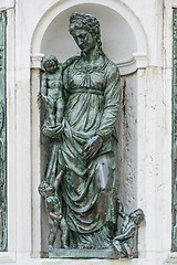 Image showing Fountain Statue Loreto