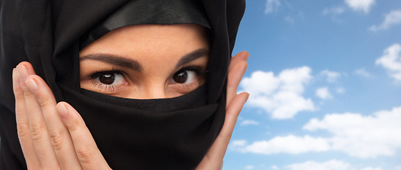 Image showing close up of muslim woman in hijab