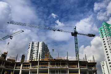 Image showing cranes and construction of microdistrict