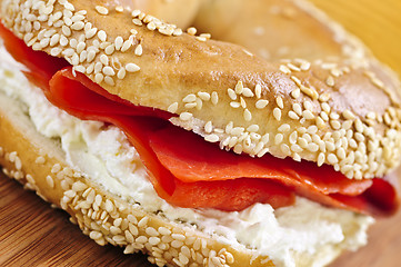 Image showing Bagel with smoked salmon and cream cheese