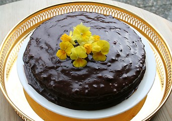 Image showing Chocolate cake with ganache