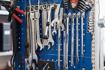 Image showing tools set at car workshop