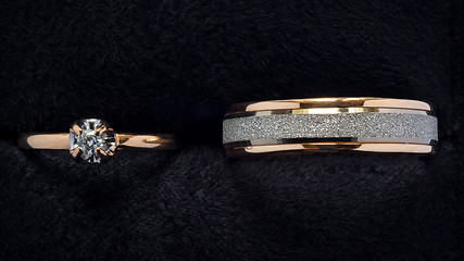 Image showing Gold wedding rings top view