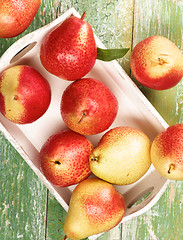 Image showing Yellow and Red Pears