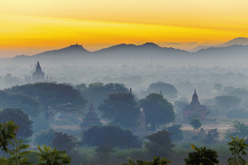 Image showing Bagan buddha tower at day