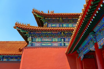 Image showing Traditional Chinese building under blue sky