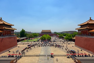 Image showing Traditional Chinese building under blue sky