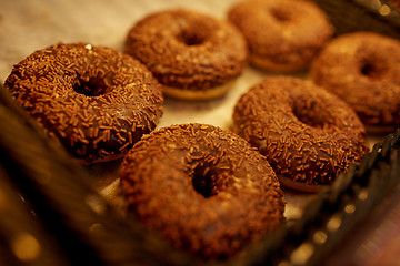 Image showing close up of donuts at bakery or grocery store