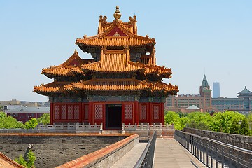 Image showing Traditional Chinese building under blue sky