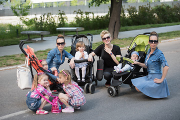 Image showing mother with children in the park