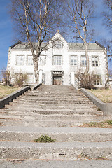 Image showing Old Valderøy School