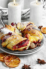 Image showing Christmas baking loaf with cranberries