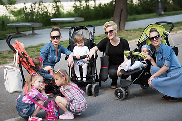 Image showing mother with children in the park