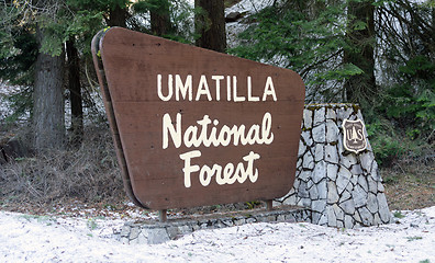 Image showing Umatilla National Forest Entrance Sign Oregon Wilderness