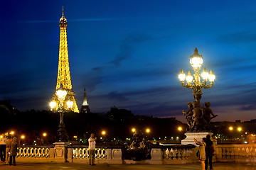 Image showing Eiffel Tower at night
