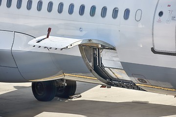 Image showing Aircraft Ground Handling