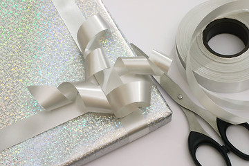 Image showing Gift wrapping