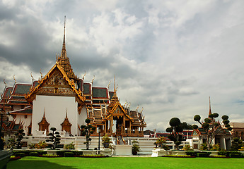 Image showing Wat Phra Kaeo temple gable