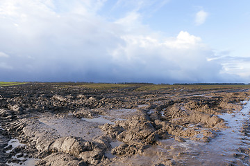 Image showing road in a field