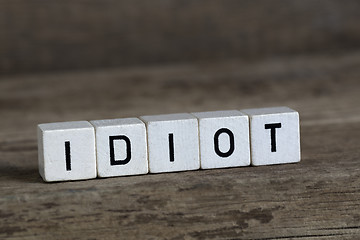 Image showing Idiot, written in cubes