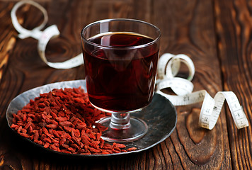 Image showing goji and drink