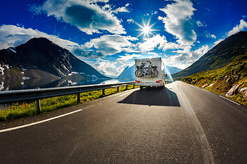 Image showing Caravan car travels on the highway.