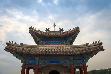 Image showing Traditional Chinese building under blue sky