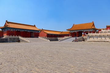 Image showing Traditional Chinese building under blue sky