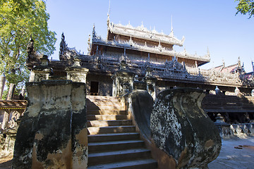 Image showing Golden Palace Monastery (Shwenandaw Kyaung)