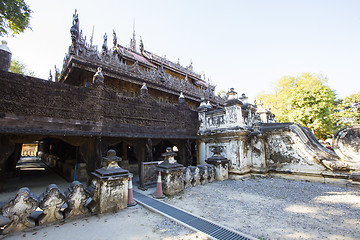 Image showing Golden Palace Monastery (Shwenandaw Kyaung)