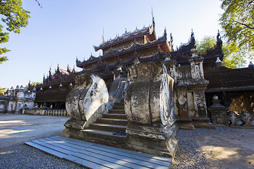 Image showing Golden Palace Monastery (Shwenandaw Kyaung)