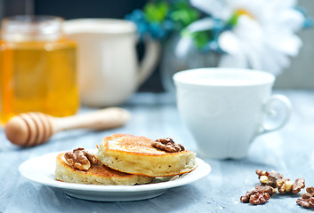 Image showing pancakes with nuts