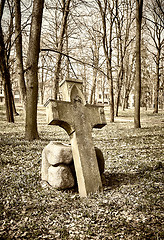 Image showing old historic cemetery cross