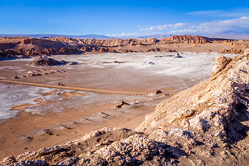 Image showing Valle de la Luna in San Pedro de Atacama, Chile