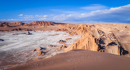 Image showing Valle de la Luna in San Pedro de Atacama, Chile