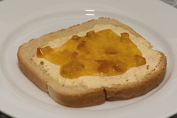 Image showing Toast with marmelade