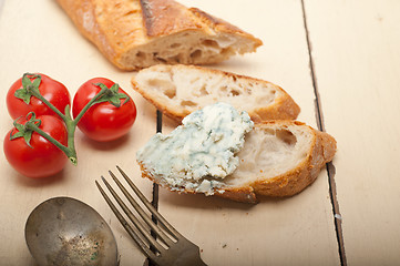 Image showing fresh blue cheese spread ove french baguette